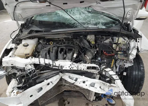 2016 Ford Focus Se z USA, uszkodzony, nr VIN 1FADP3F25GL405504